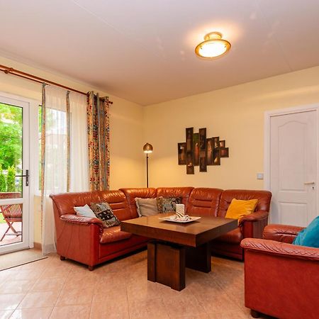 Family Inn Cottage With Terrace Połąga Zewnętrze zdjęcie